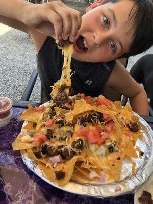 Huge nachos!