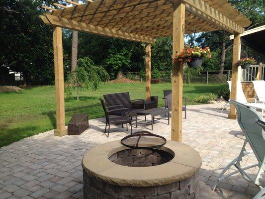 Paver patio with fire pit and pergola