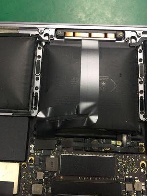 MacBook Battery Replacement