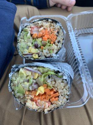 Burrito: crab, brown rice, avocado, corn, onions, carrots, lettuce; and spicy mayo.