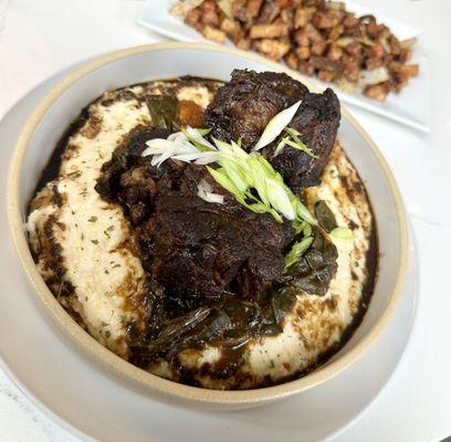 Oxtail Grits