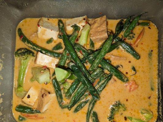 Panang curry tofu and veggies