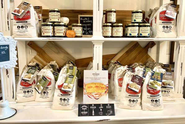 The French pantry inside Simply Paris