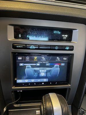 Apple CarPlay with maestro 2014 Ford mustang