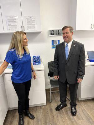 Chula Vista Mayor John McCann visits the lab. Always happy to show our clean beautiful office.