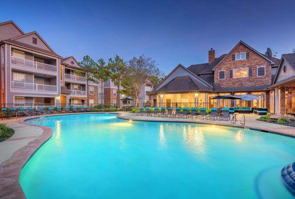 Lodge at Cypresswood Apartments pool