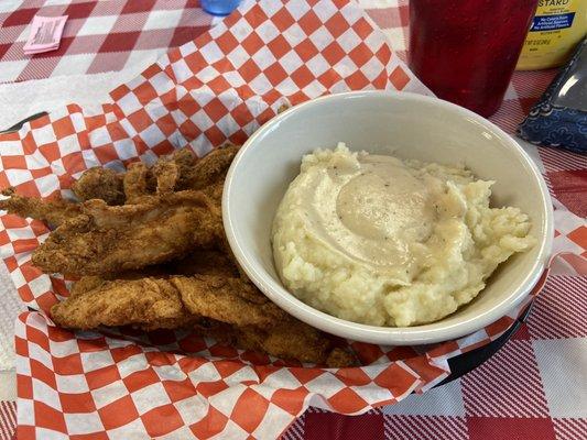 This is the "Runway". It's Pecan strips with (mashed potatoes).