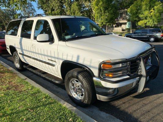 My "new" 2001 Yukon XL 2500!