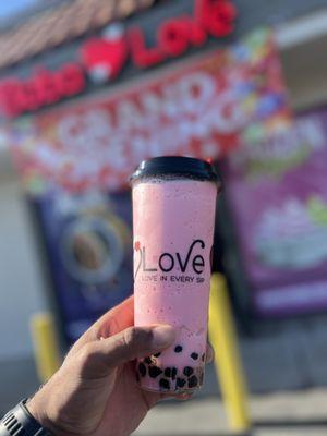 Strawberry boba blended