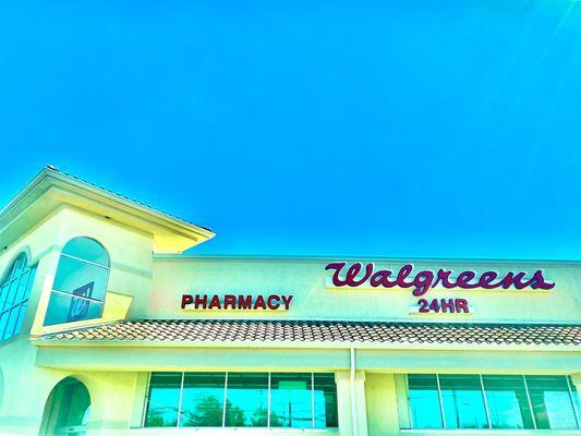 "WalGREENs" 24hr.