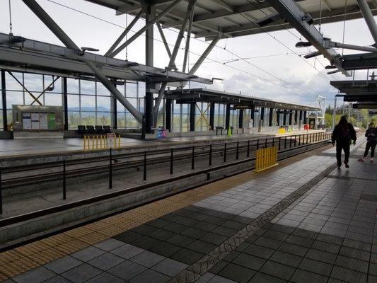 Platforms north and south bound