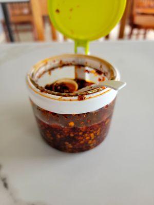 Chili in oil