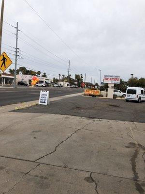 Auto hail repair vehicle drop off site