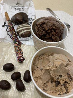 Dark chocolate almonds, dipped pretzel, peanut butter smoothie, chocolate Oreo, chocolate peanut butter ice cream, famous turtle ice cream