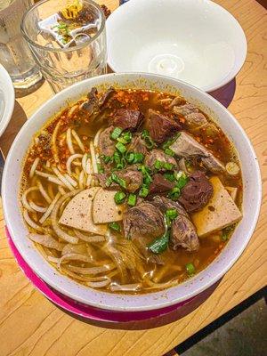 Bun bo hue