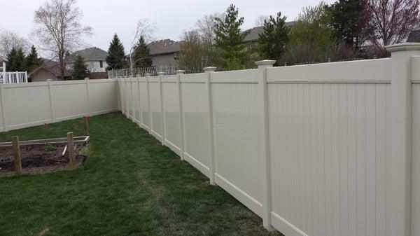 Kroy Ply Gem performance series fence. 100% made in USA