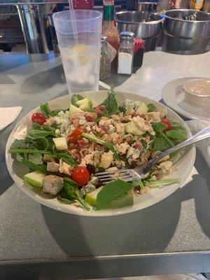 Specialty Brewers Signature Salad