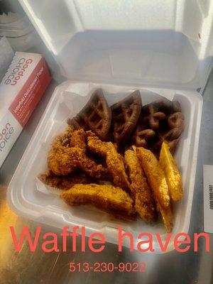 Chicken and waffle combo