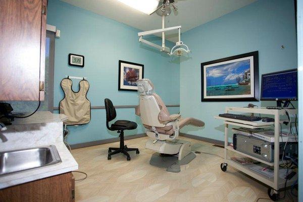 One of our three hygienist rooms where you will get your teeth cleaned!