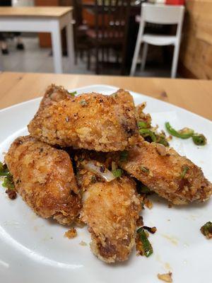 Salt and pepper chicken wings