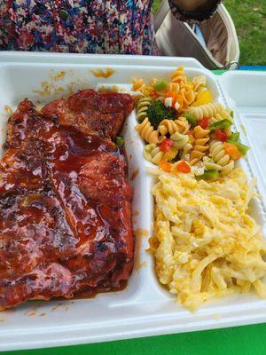 Porksteak plate w potato casserole & pasta salad