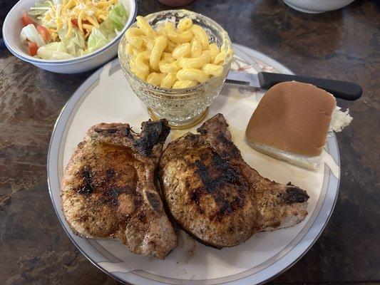 Perfectly seasoned pork chops!