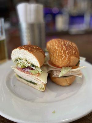 Pesto Turkey Sandwich