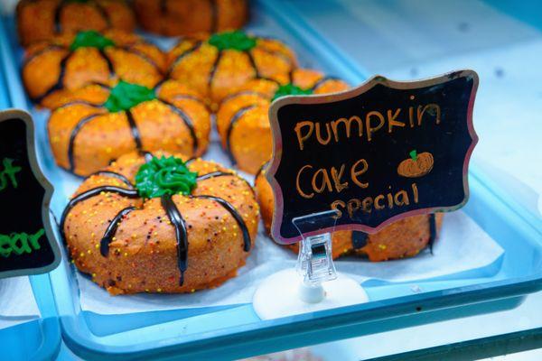 Pumpkin Cake donut