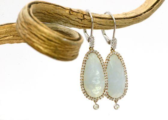 Dangles, studs, chandeliers, and many more types and styles of earrings!