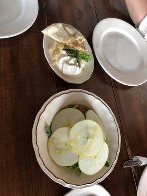 Burrata & Basil and arugula salad !