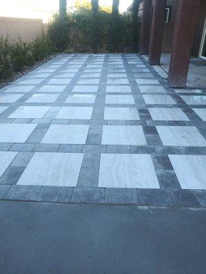 Porcelain paver patio