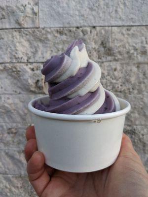 Blueberry lemon + vanilla swirl soft serve