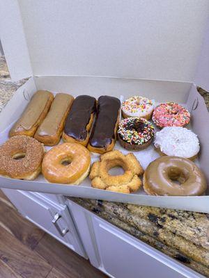 Regular dozen donuts