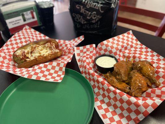 Meatball Sub, Hot Wings