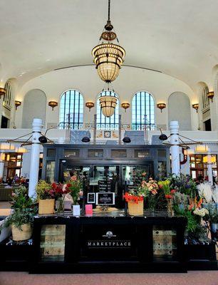 flower shop inside Union Station