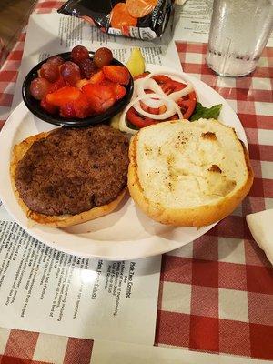 Hamburger with Fruit.