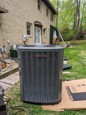 New Trane XR16 heat pump ready to install.