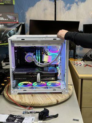 The rgb strimer really tied it all together