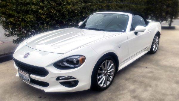 Nate and his team made me fall in love with my 2018 Fiat 124 Spider all over again. It's my dream car and Beach Cities keeps it looking new!