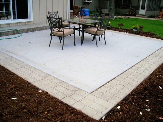 Patio - stamped border with plain center