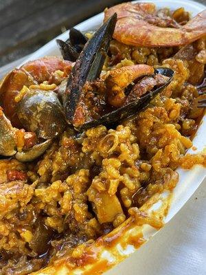 Wow! Now this is how you spell paella!