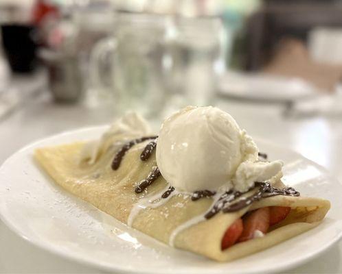 5. Crepe Royale strawberries bananas Nutella