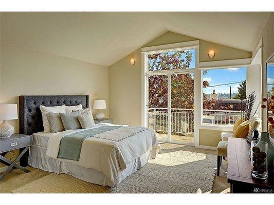 Top Floor bedroom at Waverly Place townhouses on East slope of Queen Anne.