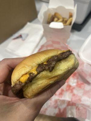 Classic Smash Burger