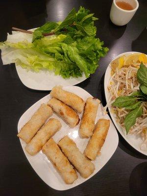 Large spring rolls