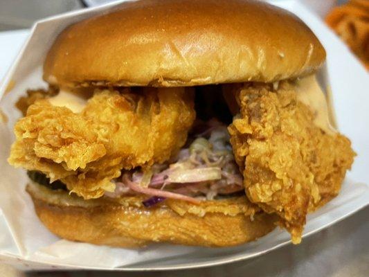 Crispy chicken tender sandwich