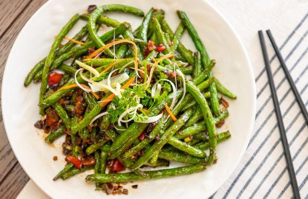 Fresh stir-fried green beans