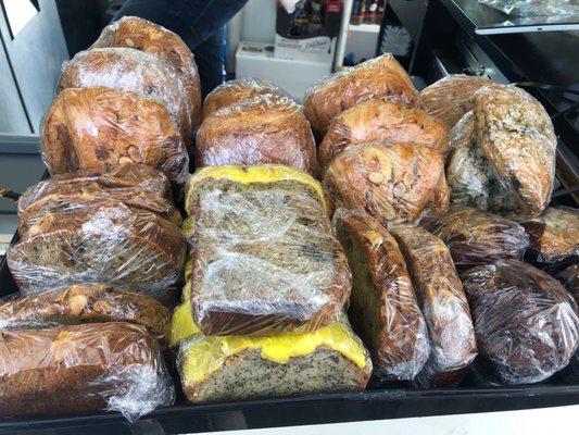 Yummy pastries!! That lemon poppyseed is my next choice.