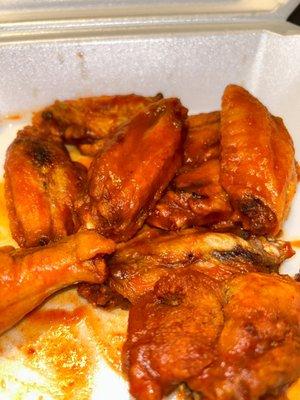 Chicken Wings (served in hot sauce)