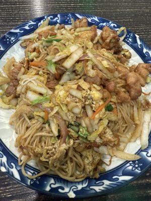 Chicken Stir-Fried Noodle